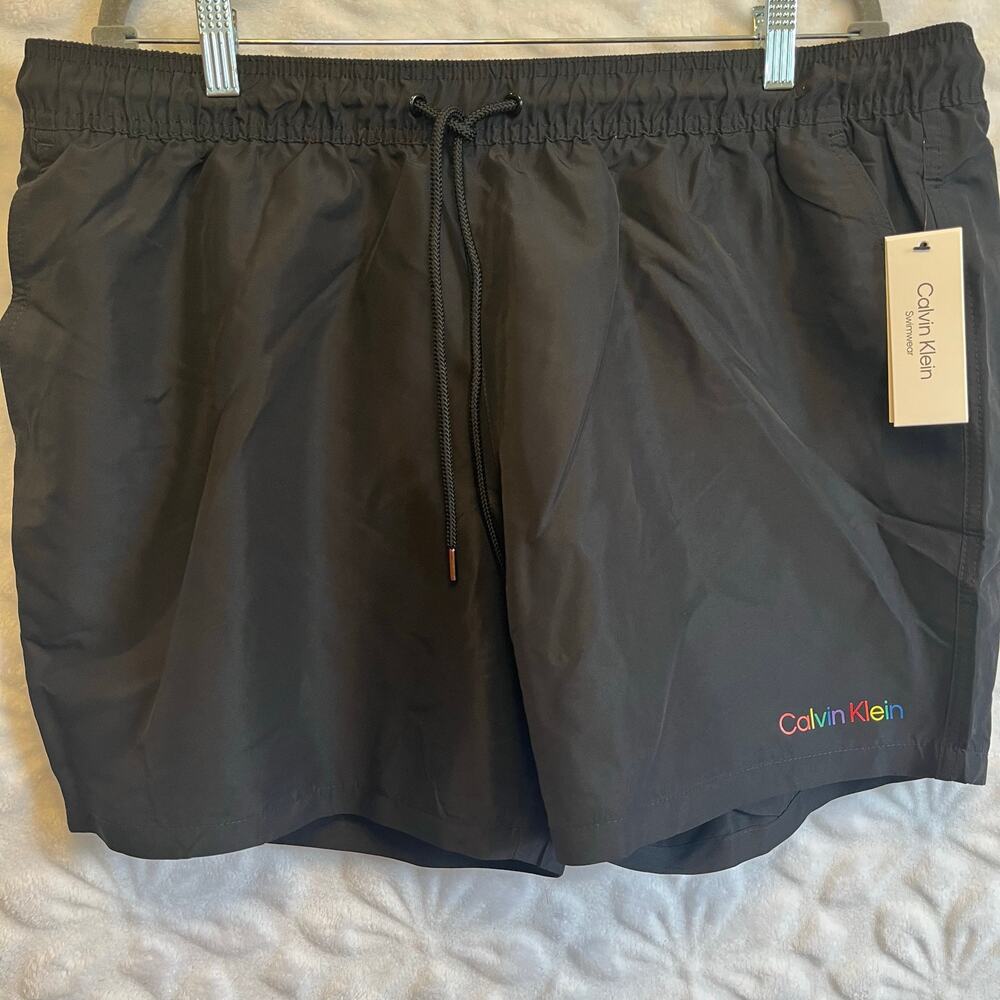 Calvin Klein black men’s swim trunks with built in netting NWT size 2XL